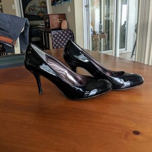 FLASH SALE: Steve Madden Patent Leather Heels
